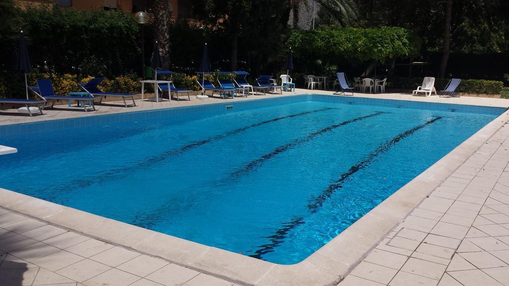 Case Vacanza Cleotto Hotel Palermo Exterior foto